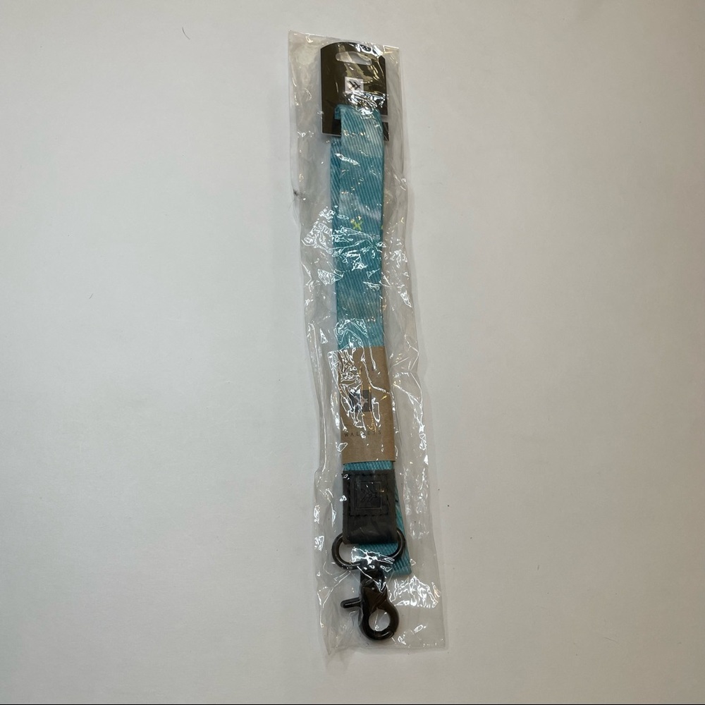 Blue Thread Wallet Lanyard - Picture 6 of 7